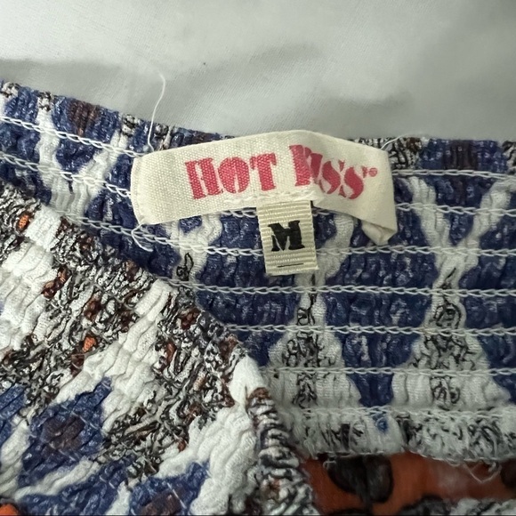 Hot kiss boho style pom Pom shorts medium - Picture 4 of 10